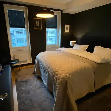 Sentrum Sea View Apartment